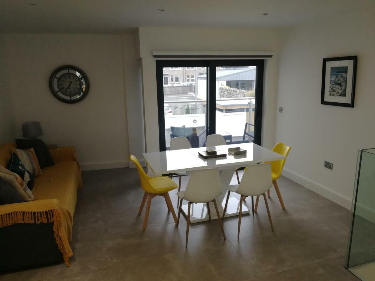 Portrush Luxury Apartment, Currangate Exteriör bild